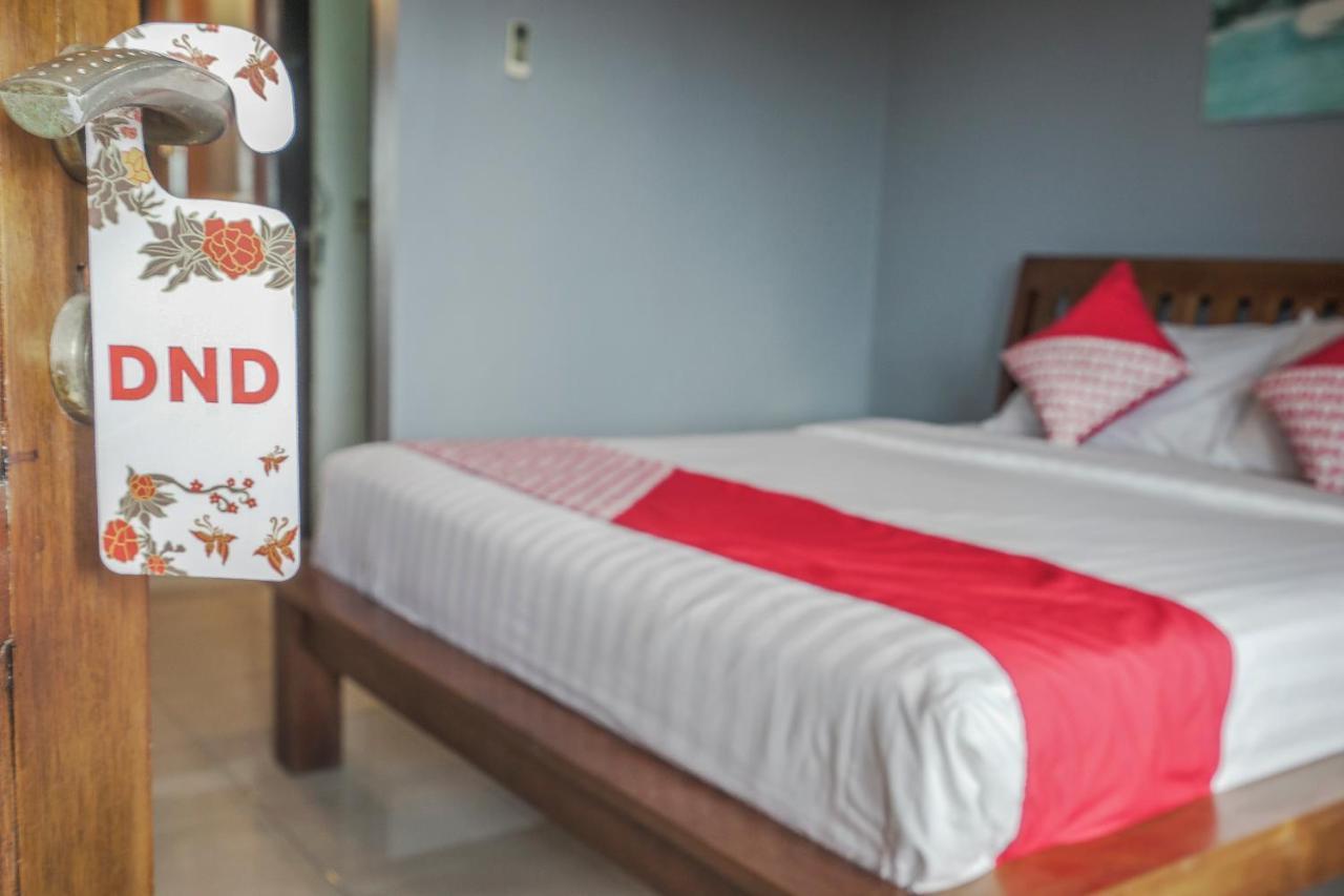 Oyo 504 Loco Hotel Seminyak (Bali)